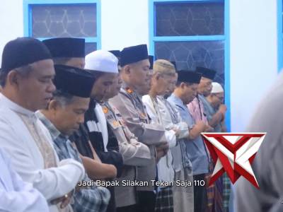 SUBUH BERJAMAAH KAPOLRES NGAWI DI DS. CANGAKAN, KEC. KASREMAN NGAWI