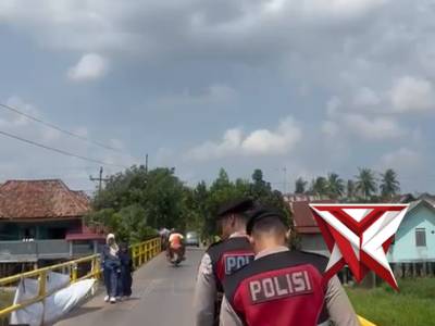 Personil sat sabhara polres ogan ilir monitoring debit air