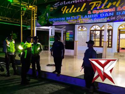 Pengamanan malam takbir di karangkates