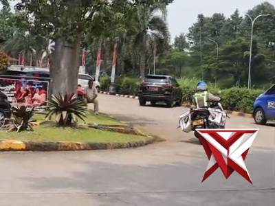 Patroli Senyum - PoliceTube