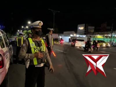 Polsek Pakal Laksanakan Patroli Jalur Mudik