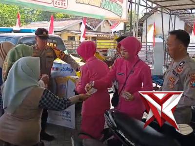 GERAKAN PANGAN MURAH DI DESA KAYU PUTIH KEC. PANJI