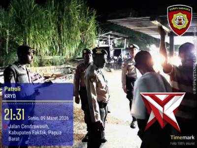 Patroli Presisi Menjaga Kamtibmas Setelah Sholat Tarawih