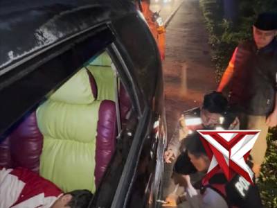 Malam bukan halangan bagi kami untuk menjaga kenyamanan perjalanan Anda. Saat patroli semalam, kami