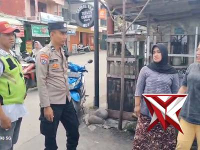 Cooling System pengunjung Pasar Pohjejer, Kec. Gondang.