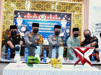 Kapolda Sumsel Pimpin Pemusnahan Barang Bukti Narkoba di Mapolrestabes Palembang