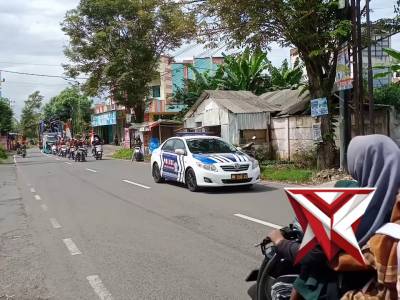 PELAYANAN AKSI UNJUK RASA YAYASAN JALINAN HATI ANAK MANUSIA (LASKAR JAHANAM) DI GEDUNG DPRD JEMBER.
