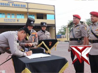 Kabag, Kasat dan Kapolsek Jajaran Polresta Banda Aceh Diserah Terimakan