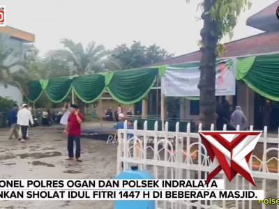 Personel Polres Ogan Ilir dan Polsek Indralaya melakukan pengamanan ibadah sholat idul fitri 1447 H
