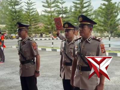 Di Tengah Guyuran Hujan, Polres Bener Meriah Laksanakan Sertijab Kabag Ops dan Kasat Intelkam