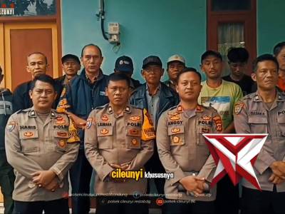 Kapolsek Cileunyi Silaturahmi Kamtibmas dengan Para Ketua Kelompok Tani di Wilayah Kecamatan Cileuny - PoliceTube