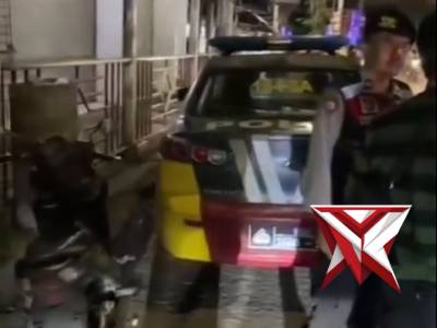 Personel Unit Turjawali Sat Samapta Polres Cimahi melaksanakan Patroli antisipasi Curas, Curat & Cur - PoliceTube