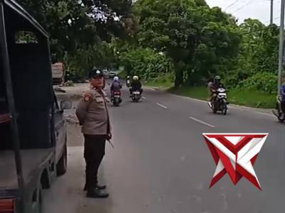 Pos Sore Penyekatan Truck Yang melanggar Jam Operasional