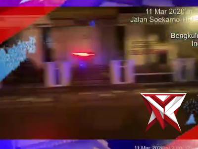 *Patroli Blue Light Satlantas Polresta Bengkulu Amankan Arus Lalin Salat Tarawih*