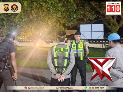 Personel Polsek Merapi Barat Berikan Imbauan Kamtibmas di Tempat Hiburan Biliar Desa Gunung Kembang