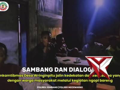 Anggota Polsek Mojowarno jalin kedekatan bersama warga melalui kegiatan ngopi bareng