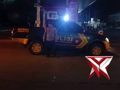 Patroli malam Blue Night/Blue Light jalur utama depan SPBU Pugeran, Gondang. - PoliceTube