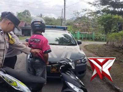 Kegiatan Razia Sajam dan Senpi di Wilkum Polsek Selupu Rejang