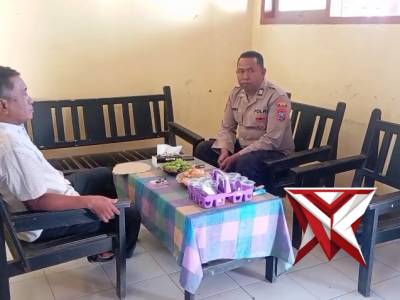 Giat patroli dialogis sambang tokoh masyarakat Polsek Sumberjambe