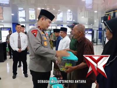 KAPOLDA KEPRI SILATURAHMI DAN BUKA PUASA BERSAMA PENGURUS DAN MAHASISWA UMRAH, BEM, CIPAYUNG PLUS