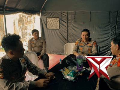 Kapolsek kunjungi pos pam yang ada di desa slorok