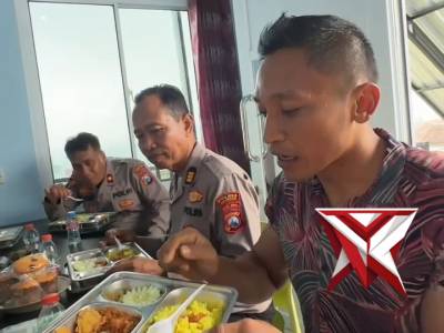 Polres Magetan melaksanakan pengecekan SPPG ke-1 memastikan kesiapan sebelum mendistribusikan mbg - PoliceTube