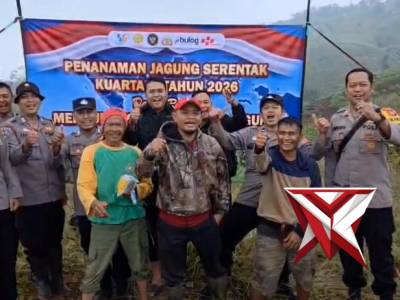 Polsek Ibun melaksanakan kegiatan penanaman jagung serentak Kuartal I