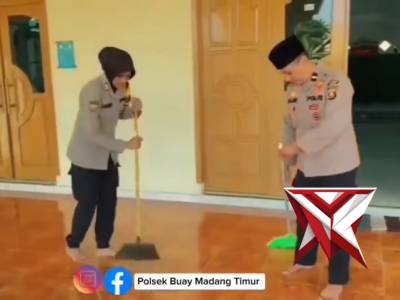 polsek buay madang timur melaksanakan kurve masjid - PoliceTube