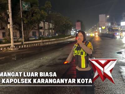 Kapolsek Karanganyar AKP NAWANGSIH semangat berjibaku mengurai kepadatan pemudik