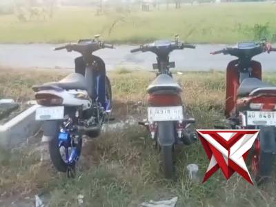 Patroli Presisi Polsek Masaran Imbau Remaja Cegah Balap Liar


Personel Polsek Masaran melaksanakan