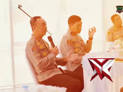 Kapolda Sumatera Selatan, Irjen Pol Dr. Sandi Nugroho, memimpin kegiatan Coffee Morning sekaligus An - PoliceTube