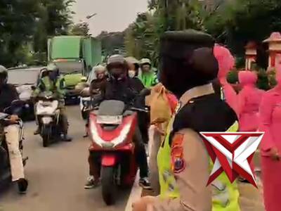 Bagi takjil polres wonogiri