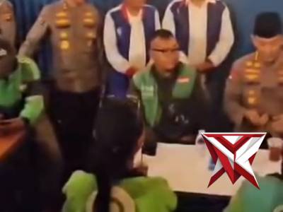 Kapolri Sambangi kedai ado presisi, ngobrol, Serap aspirasi Komunitas ojol palembang