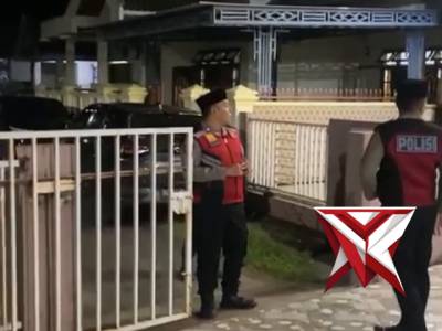 Pengamanan Sholat Taraweh - PoliceTube