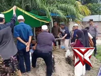 Kapolsek Bandar Khalifah beserta keluarga besar Polsek B. Khalifah mengucapkan turut berduka cita