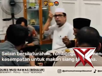 Kunjungan dan silaturahmi Kapolres Musi Rawas ke Pondok Pesantren Darul Barokah - PoliceTube
