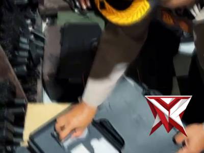 Kapolres Bener Meriah Lakukan Pemeriksaan Senjata Api Personel