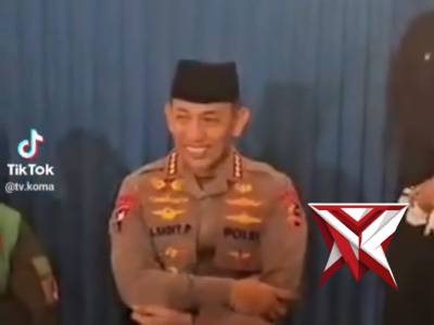 Kapolri Listyo sigit prabowo menyambangi kedai ado presisi