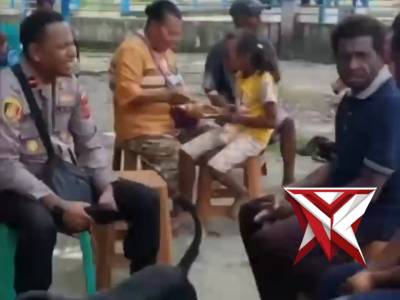 PATROLI DIALOGIS POLSEK PADAIDO POLRES BIAK NUMFOR