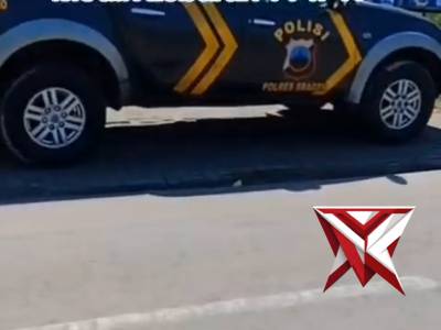 Patroli Polsek Sukodono Bersihkan Jerami yang Berserakan di Ruas Jalan


Personel Polsek Sukodono me