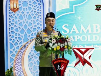 Kapolda Sumsel Puji Dedikasi Brimob: Jaga Kamtibmas hingga Bantu Korban Bencana di Sumatera


Kapold