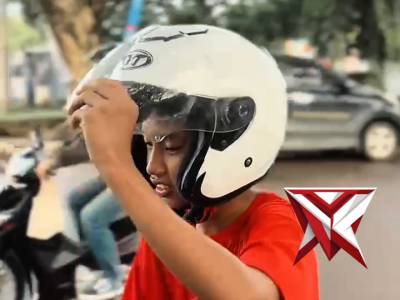 Teguran Humanis Sat Lantas Polres Muba kepada Pengdara yang tidak menggunakan helm