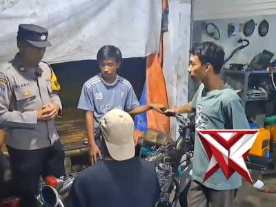 PATROLI SAUR ON THE ROAD POLSEK PAKUSARI