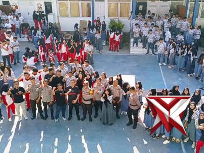 BINMAS GO TO SCHOOL SMA N 1 PALU