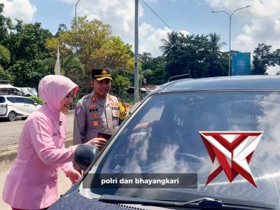 *Polres OKI Hadir peduli : Tali Asih dan Takjil Warnai HUT Yayasan Kemala Bhayangkari ke-46*

Kayuag