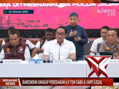 Ziarah Makam Plakaran dan Makam Agung Arosbaya - PoliceTube