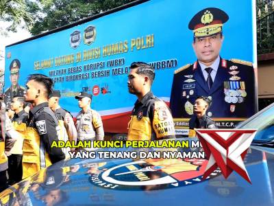 Polri resmi menggelar Apel Kesiapan Satgas Humas Operasi Ketupat 2026 di Gedung Divhumas Polri