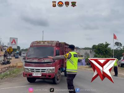 pemantauan arus balik di jalintim - PoliceTube