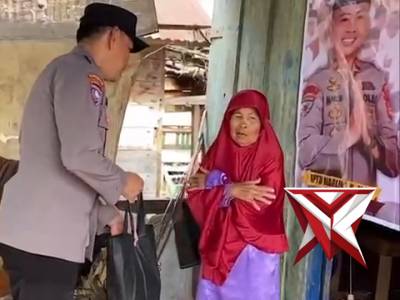 Kapolsek Batang hari leko Pimpin Langsung Jumat Berkah