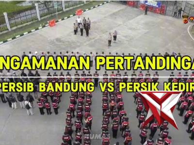 Pengamanan pertandingan ISL, Persib Bandung melawan Persik Kediri di Stadion GBLA Kota Bandung - PoliceTube